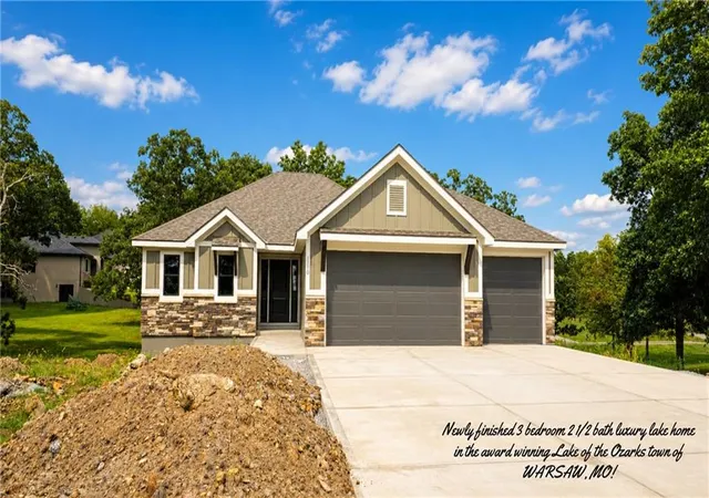 2nd image of 1110 Jackson St, Warsaw, MO 65355 | MLS# 2635045