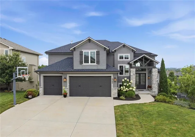 1st image of 9784 Houston St, Lenexa, KS 66227 | MLS# 2635049