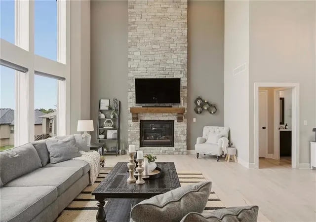 5th image of 9784 Houston St, Lenexa, KS 66227 | MLS# 2635049
