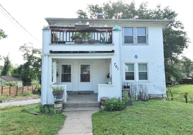 4th image of 701 Old Orchard Ave, Excelsior Springs, MO 64024 | MLS# 2635057