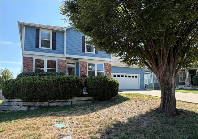 Photo 2 of Single family home for sale at 5217 Carson Dr, Lawrence, KS 66049 | MLS# 2635075 | Listing updated on 2026-09-22