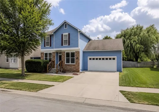 Photo 3 of Single family home for sale at 5217 Carson Dr, Lawrence, KS 66049 | MLS# 2635075 | Listing updated on 2026-09-22
