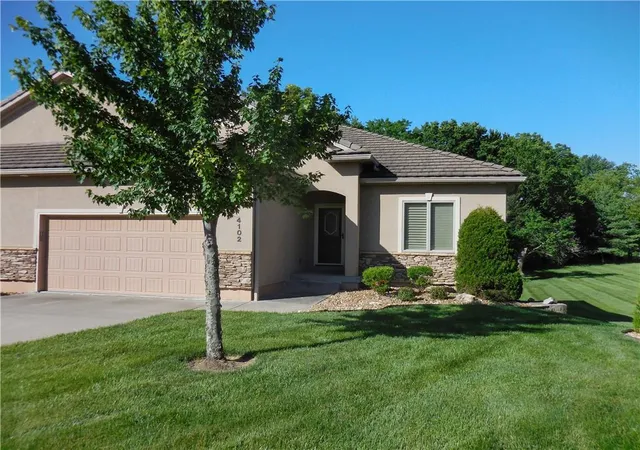 Photo 1 of Single family home for sale at 4102 Ne Chapel Manor Ct, Lees Summit, MO 64064 | MLS# 2635085 | Listing updated on 2026-09-04