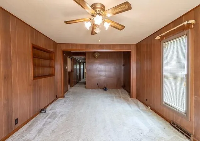 4th image of 521 S 4Th St, Neodesha, KS 66757 | MLS# 2635090