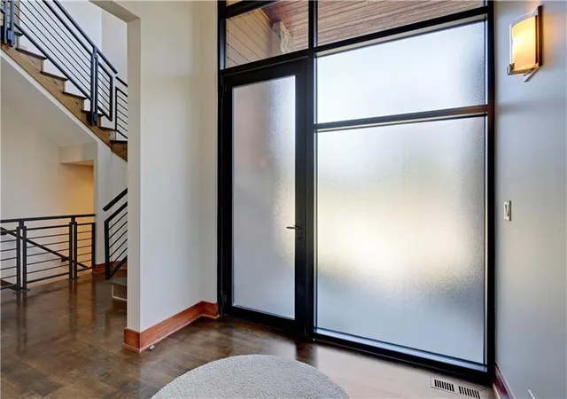 Photo 3 of Mansion for sale at 15201 Bond St, Overland Park, KS 66221 | MLS# 2635091 | Listing updated on 2026-09-13