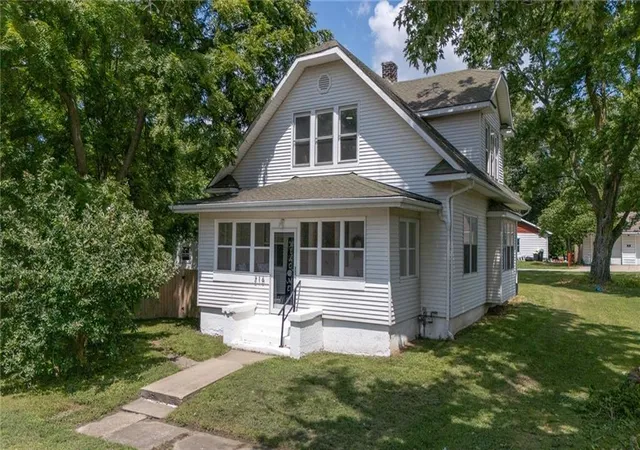 1st image of 216 W 4th St, Lawson, MO 64062 | MLS# 2635107