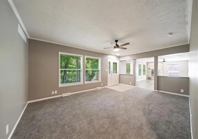 Photo 3 of Single family home for sale at 7941 Parkview Ave, Kansas City, KS 66109 | MLS# 2635117 | Listing updated on 2026-09-05