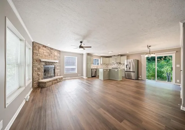 Photo 3 of Single family home for sale at 7941 Parkview Ave, Kansas City, KS 66109 | MLS# 2635117 | Listing updated on 2026-09-05