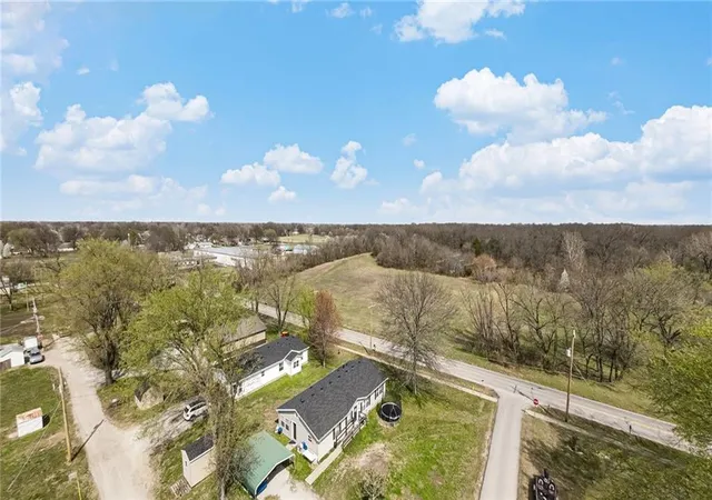 23rd image of 405 Falletti St, Frontenac, KS 66763 | MLS# 2635121