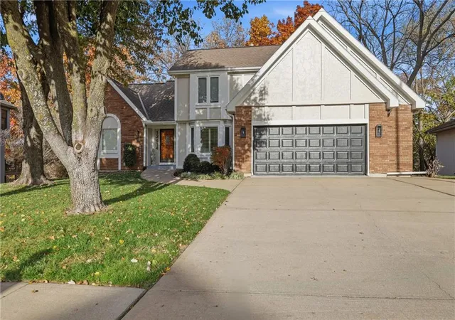 2nd image of 13414 W 56th Ter, Shawnee, KS 66216 | MLS# 2635125