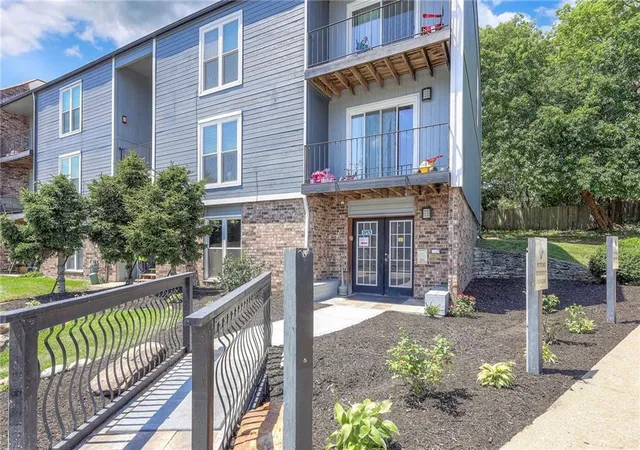4th image of 13901 Grandboro Ln, Grandview, MO 64030 | MLS# 2635126