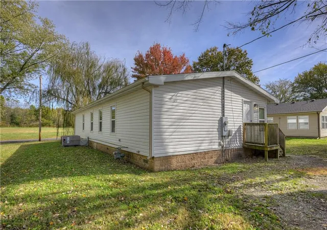 32nd image of 705 N Cayuga St, Frontenac, KS 66763 | MLS# 2635135