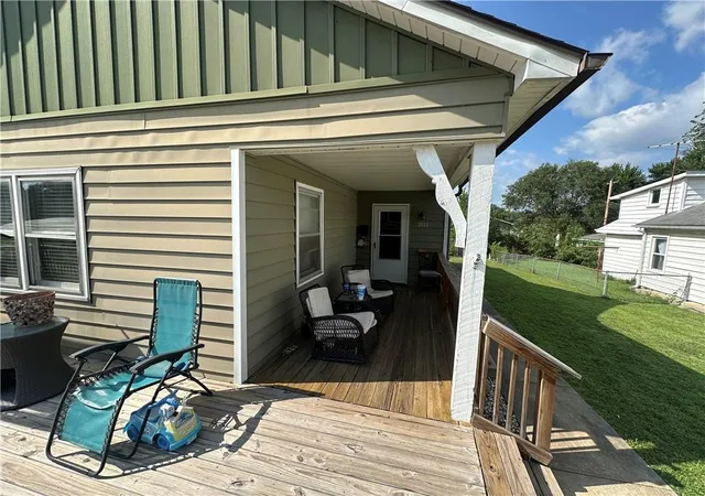 Photo 4 of Single family home for sale at 2425 Olive St, Saint Joseph, MO 64507 | MLS# 2635138 | Listing updated on 2026-09-01