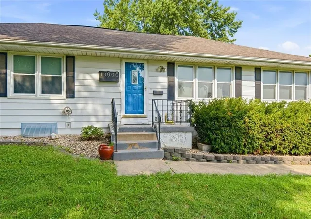 4th image of 13000 E Byars Rd, Grandview, MO 64030 | MLS# 2635145