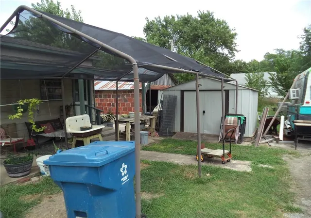 Photo 4 of Sale Pending at 106 N Franklin St, Elk City, KS 67301 | MLS# 2635149 | Listing updated on 2026-08-17