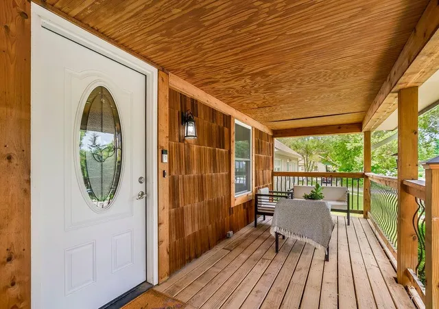 Photo 3 of Sale Pending at 5406 Lamar Ave, Mission, KS 66202 | MLS# 2635158 | Listing updated on 2026-09-01