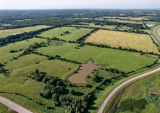 4th image of 00000 Underhill Rd, Pleasanton, KS 66075 | MLS# 2635159