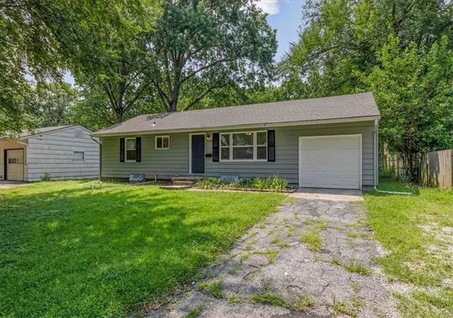 Photo 2 of Single family home for sale at 11108 Norby Rd, Kansas City, MO 64137 | MLS# 2635165 | Listing updated on 2026-08-17