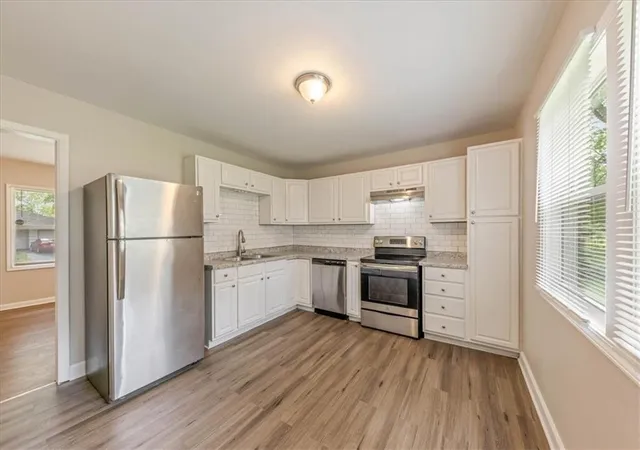 Photo 4 of Single family home for sale at 11108 Norby Rd, Kansas City, MO 64137 | MLS# 2635165 | Listing updated on 2026-08-17
