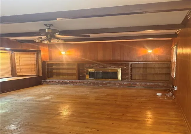 Photo 3 of Sale Pending at 9633 Hardy St, Overland Park, KS 66212 | MLS# 2635177 | Listing updated on 2026-09-26