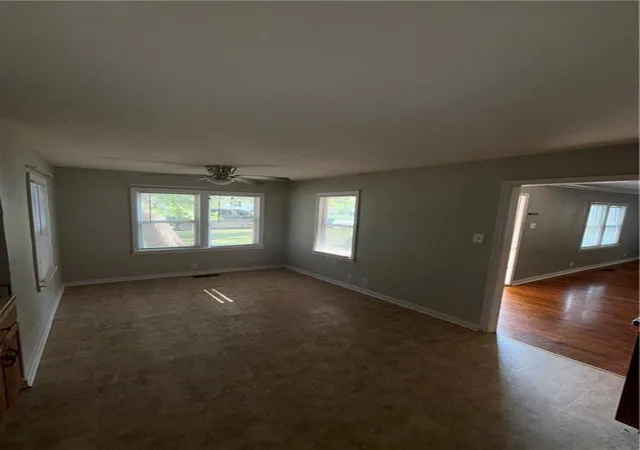 Photo 3 of Single family home for sale at 3132 Grand Ave, Parsons, KS 67357 | MLS# 2635187 | Listing updated on 2026-08-05