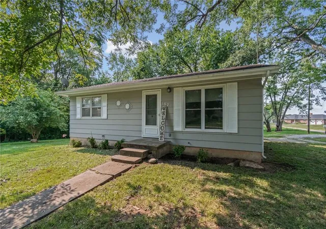 Photo 1 of Sale Pending at 182 W Jackson St, Kingston, MO 64650 | MLS# 2635211 | Listing updated on 2026-08-12