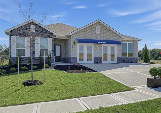 Single family home for sale at 505 SW Edgewood Meadows Dr, Oak Grove, MO 64075 | MLS# 2635213