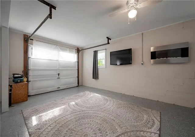 32nd image of 1336 6th St, Leavenworth, KS 66048 | MLS# 2635221