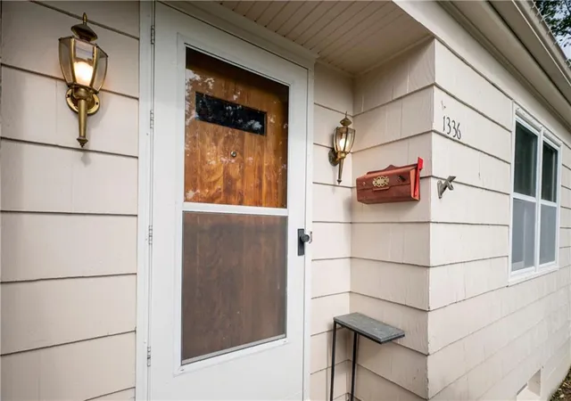 4th image of 1336 6Th St, Leavenworth, KS 66048 | MLS# 2635221