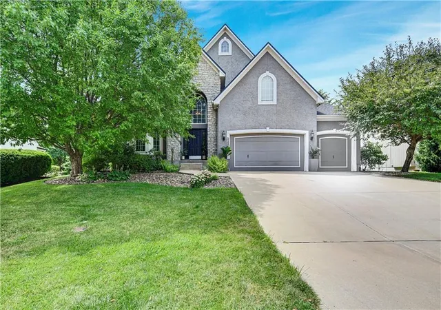 Photo 2 of Single family home for sale at 11378 S Cook St, Olathe, KS 66061 | MLS# 2635222 | Listing updated on 2026-09-26