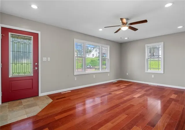 Photo 3 of Single family home for sale at 336 S Liberty St, Troy, KS 66087 | MLS# 2635226 | Listing updated on 2026-09-02