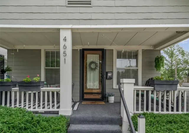 Photo 3 of Single family home for sale at 4651 Terrace St, Kansas City, MO 64112 | MLS# 2635227 | Listing updated on 2026-08-19