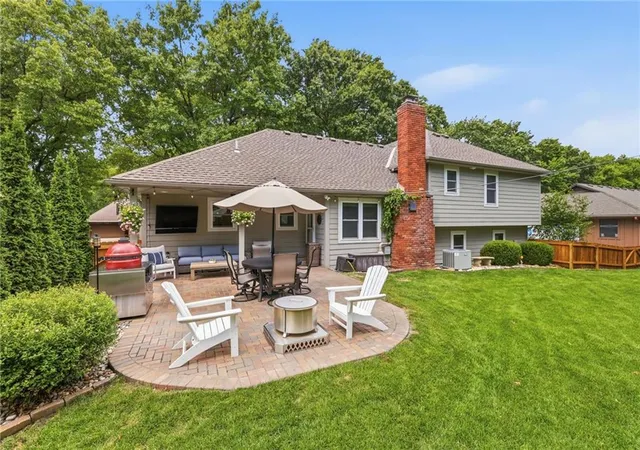 5th image of 12625 Overbrook Rd, Leawood, KS 66209 | MLS# 2635250