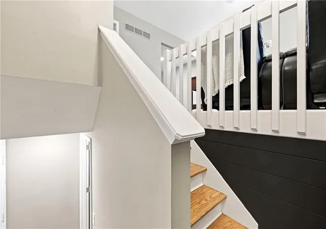 Photo 3 of Sale Pending at 1409 Nw 48th Street, Blue Springs, MO 64015 | MLS# 2635251 | Listing updated on 2026-09-07