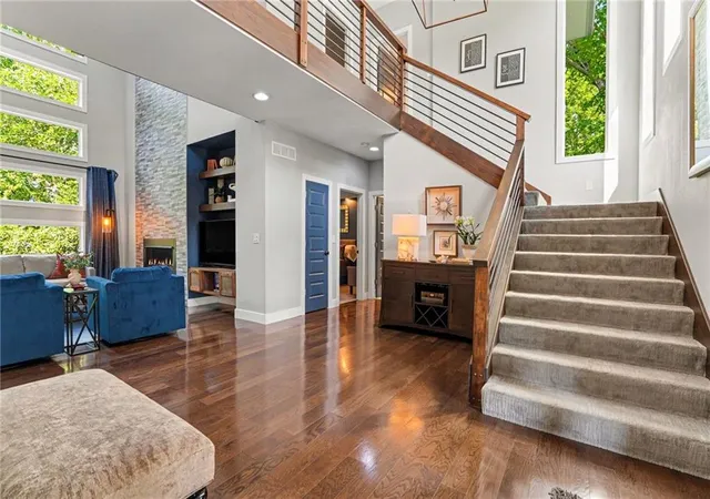 Photo 5 of Single family home for sale at 4718 N Mulberry Ct, Kansas City, MO 64116 | MLS# 2635256 | Listing updated on 2026-08-29