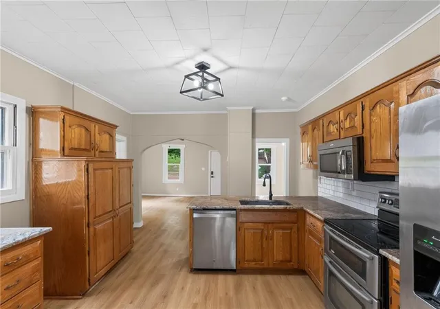 4th image of 604 Laramie St, Atchison, KS 66002 | MLS# 2635266