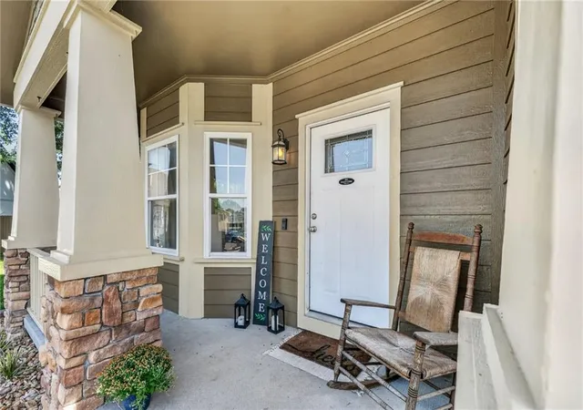 Photo 3 of Single family home for sale at 2000 Riverstone Dr, Excelsior Springs, MO 64024 | MLS# 2635271 | Listing updated on 2026-09-02