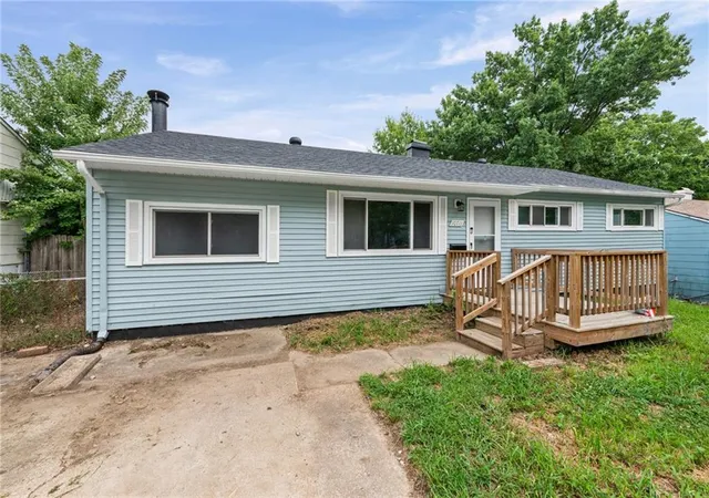 Photo 2 of Single family home for sale at 10711 Bristol Ter, Kansas City, MO 64134 | MLS# 2635273 | Listing updated on 2026-08-26