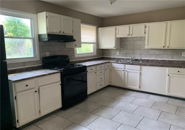Photo 3 of Single family home for sale at 7719 E 51st Street, Kansas City, MO 64129 | MLS# 2635296 | Listing updated on 2026-10-01
