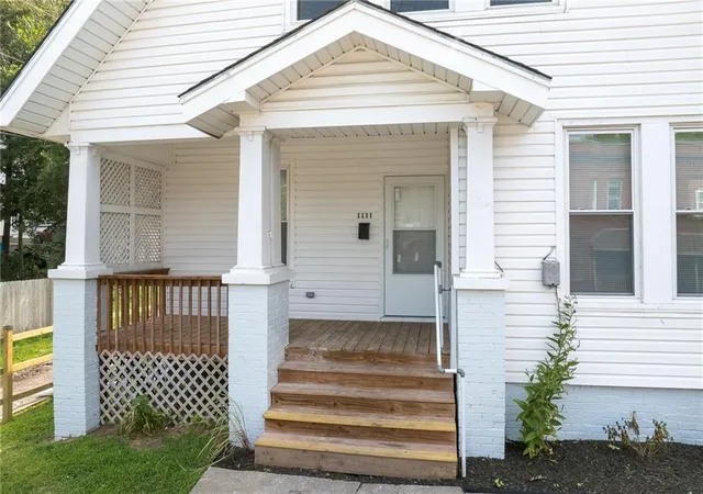 Photo 4 of Sale Pending at 1111 N 18th Street, Saint Joseph, MO 64501 | MLS# 2635299 | Listing updated on 2026-08-12