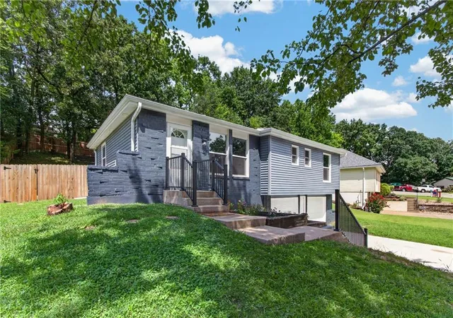 4th image of 9310 Nw 68Th St, Kansas City, MO 64152 | MLS# 2635303