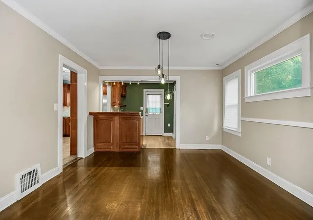Photo 4 of Single family home for sale at 5225 Brookwood Ave, Kansas City, MO 64130 | MLS# 2635307 | Listing updated on 2026-09-27