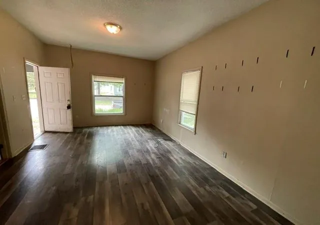 3rd image of 120 W Jefferson St, Pittsburg, KS 66762 | MLS# 2635320