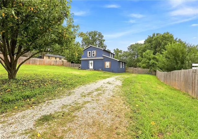 Photo 2 of Single family home for sale at 5146 Georgia Ave, Kansas City, KS 66104 | MLS# 2635321 | Listing updated on 2026-10-01