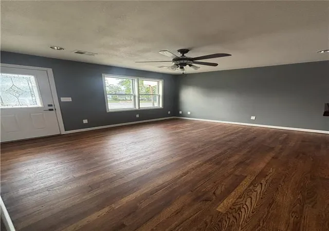 4th image of 1713 Main St, Osawatomie, KS 66064 | MLS# 2635322
