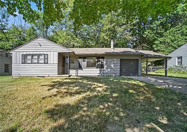 Photo 2 of Single family home for sale at 5816 Oxford Ave, Raytown, MO 64133 | MLS# 2635329 | Listing updated on 2026-10-02