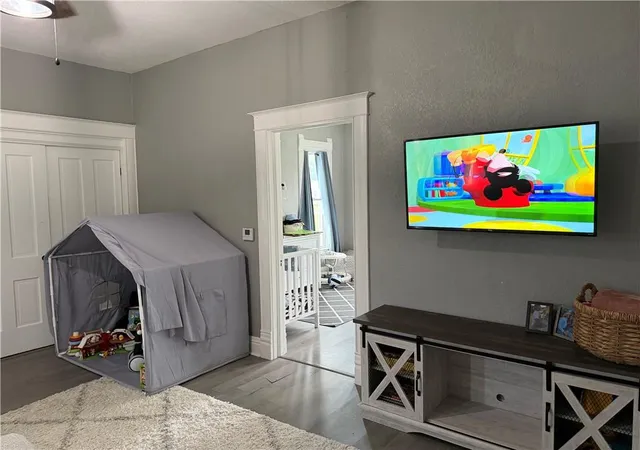 Photo 3 of Single family home for sale at 401 Milwaukee St, Polo, MO 64671 | MLS# 2635331 | Listing updated on 2026-08-20