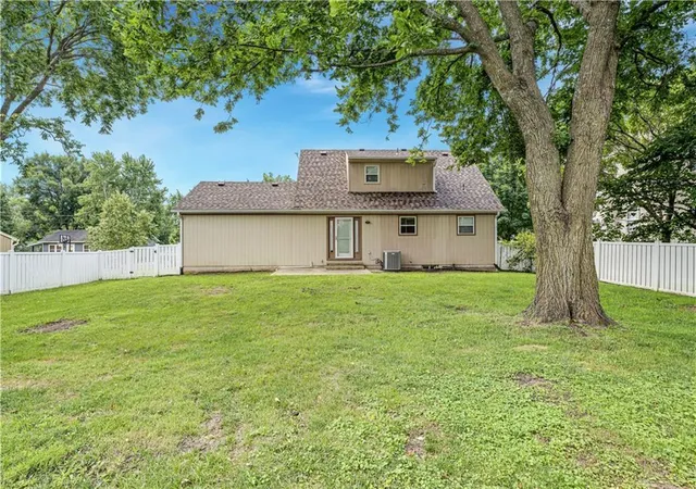5th image of 312 Walnut St, Cleveland, MO 64734 | MLS# 2635332