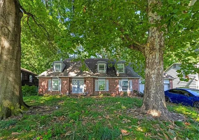 1st image of 5206 Spring Ave, Kansas City, MO 64133 | MLS# 2635335