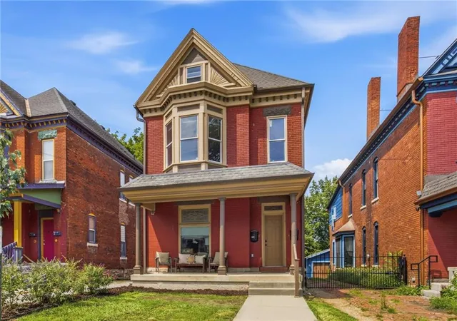 1st image of 504 Bellefontaine Ave, Kansas City, MO 64124 | MLS# 2635352